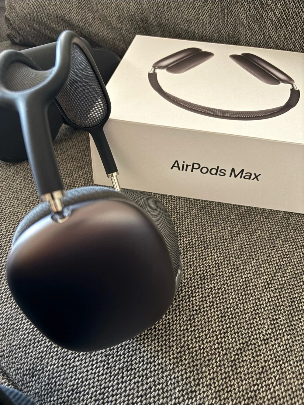Apple AirPods Max - Space Gray 1st Generation